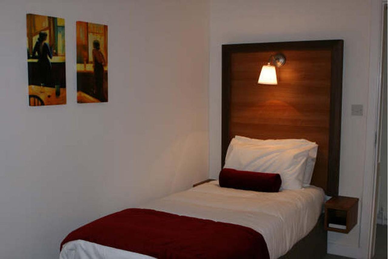 Ravine Hotel Lisdoonvarna Quarto foto